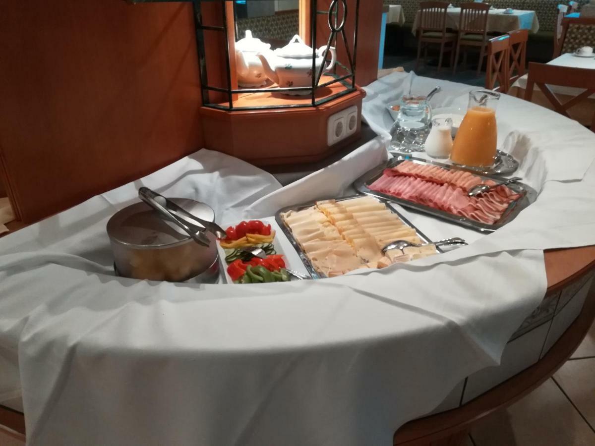 Bed and Breakfast Leonsteinerhof Екстер'єр фото