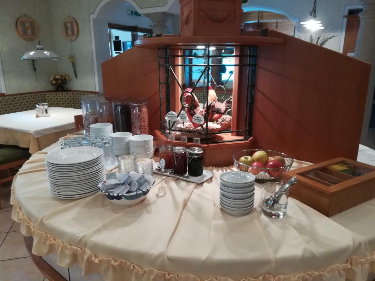 Bed and Breakfast Leonsteinerhof Екстер'єр фото